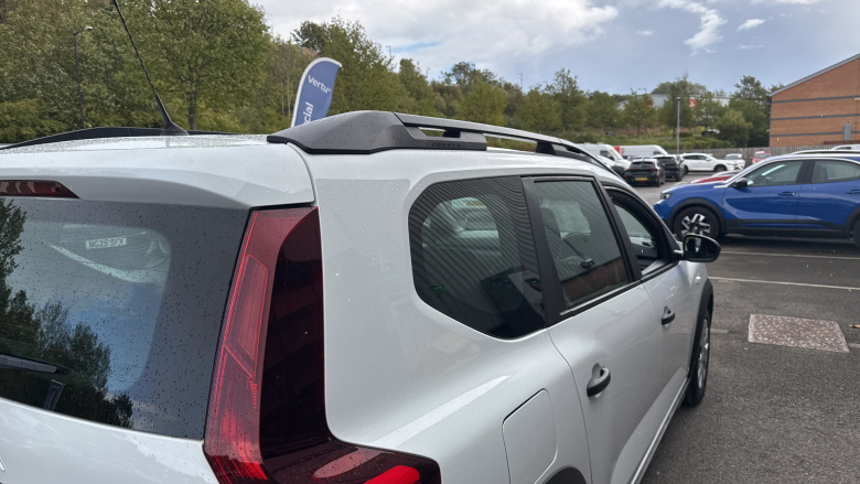 Dacia Jogger 1.0 TCe Essential 5dr Petrol Estate